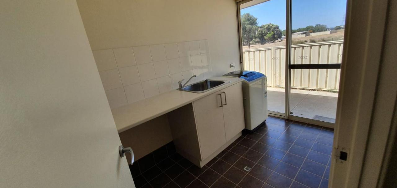 Pinjarra Caravan Park And Cabins Exterior foto